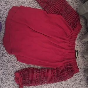 Off the shoulder size xs maroon express top